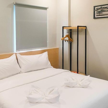 Travel Biz Hotel Medan Mitra Reddoorz Bagian luar foto